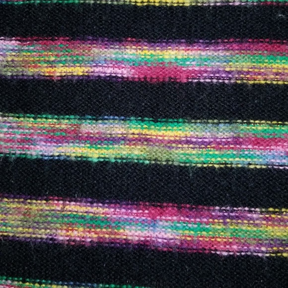 Stripped Crop Sweater - Picture 3 of 4